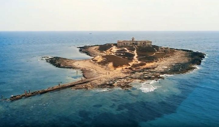 Sailing in Sicily it is pretty much awesome, the inlets and the wonderful minor Sicily's island represent the ideal place for visitors..