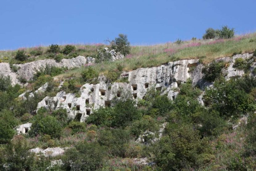 Pantalica was the heart of the ancient Kingdom of Hybla which n its heyday,used Syracuse as its port